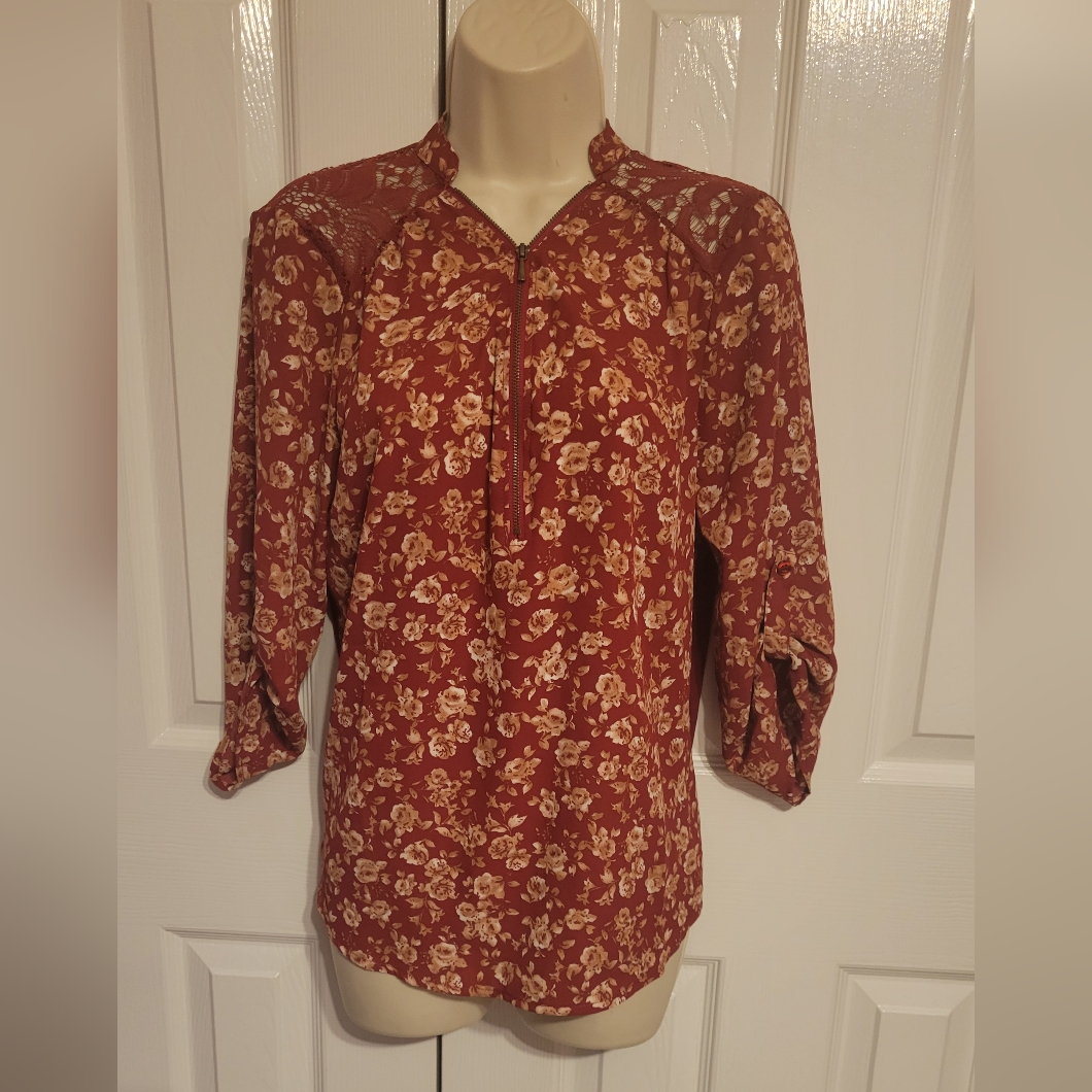 692 Maurices Brand Blouse